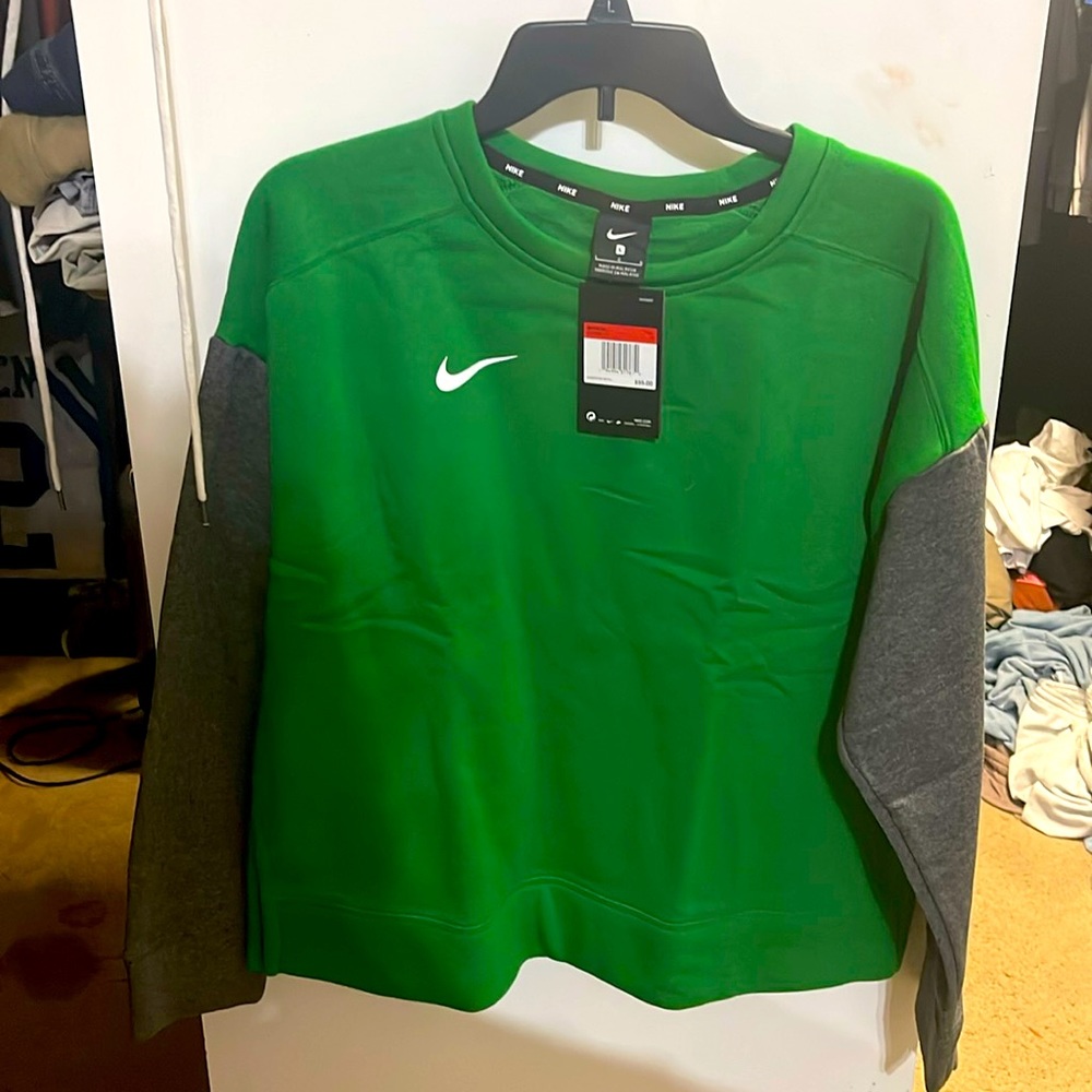 NWT Womens Nike crewneck sweater size Large, Green and Grey